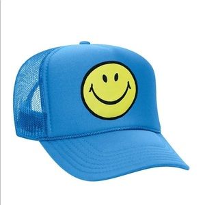 AVIATOR NATION SMILEY TRUCKER HAT! 😃